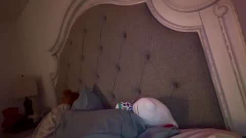 Mariah  online show from 01-26-25, 10:46