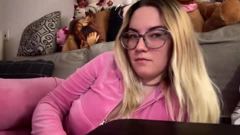 Mariah  online show from 02-03-25, 01:09