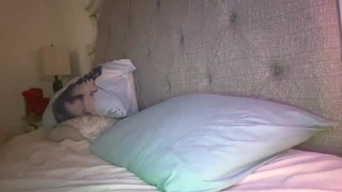 Mariah  online show from 09-21-25, 01:18