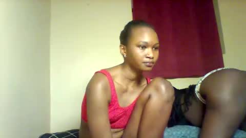 X melanine online show from 09-23-25, 01:25