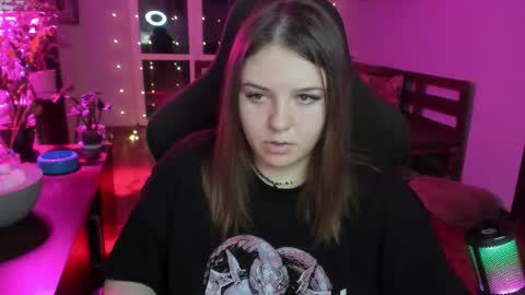 LOVE NERDS ONLY online show from 02-09-26, 03:54