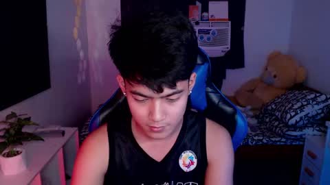 Prince Aldrian  online show from 02-19-25, 02:34