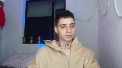 xalejo_max online show from 11-21-25, 08:07