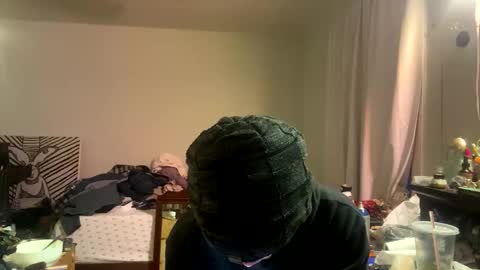 Snapshot of xander0zzz chatting on 02-07-26, 11:41 xander0zzz online show from 02-07-26, 11:41