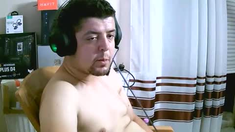 Snapshot of xander717742 chatting on 09-18-25, 07:49 arab bigdick online show from 09-18-25, 07:49
