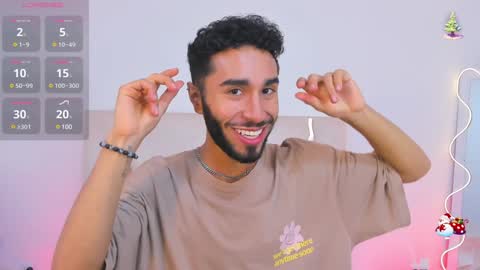 Snapshot of xander_tay chatting on 12-28-24, 04:30 ISSANDER online show from 12-28-24, 04:30