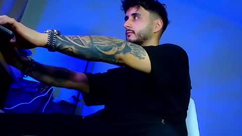 Snapshot of xandercagex chatting on 02-15-26, 12:29 XanderCageX online show from 02-15-26, 12:29