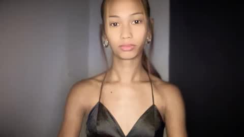 Cassandra online show from 11-24-25, 06:24