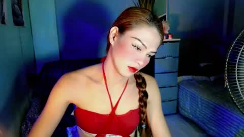 Snapshot of xangel_redx chatting on 10-11-25, 09:08 ANGEL online show from 10-11-25, 09:08