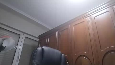 Snapshot of xavi5432 chatting on 10-13-25, 08:31 xavi5432 online show from 10-13-25, 08:31