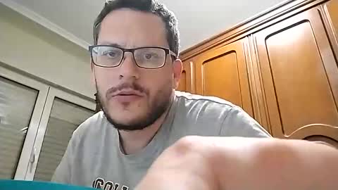 Snapshot of xavi5432 chatting on 11-04-25, 08:30 xavi5432 online show from 11-04-25, 08:30