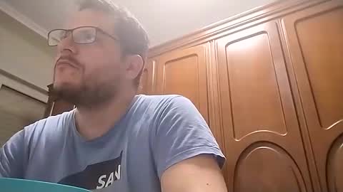 Snapshot of xavi5432 chatting on 11-20-25, 08:19 xavi5432 online show from 11-20-25, 08:19