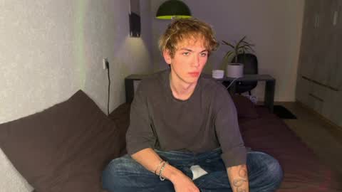 Xavier  PVT open  online show from 03-29-26, 07:03