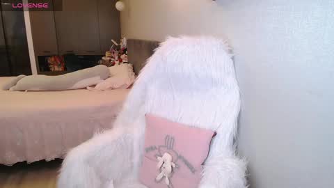 miya online show from 09-19-25, 06:59