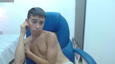 Snapshot of xavii_18_ chatting on 01-22-25, 03:07 xavii_18_ online show from 01-22-25, 03:07