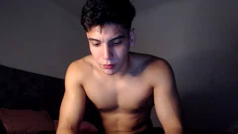 Snapshot of xbodyonfirex chatting on 09-12-25, 04:23 max online show from 09-12-25, 04:23