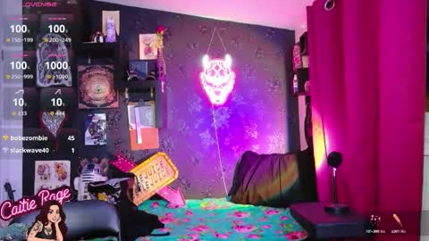 Caitie Rage online show from 01-10-26, 05:53