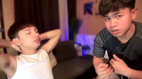 Snapshot of xcigbatecum chatting on 10-29-25, 03:36 Charlie online show from 10-29-25, 03:36