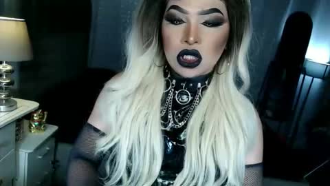 Zhavia online show from 09-29-25, 07:51