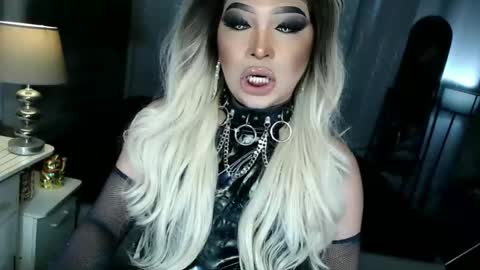 Zhavia online show from 10-01-25, 05:19