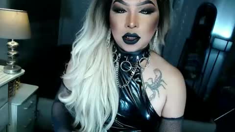 Zhavia online show from 10-05-25, 05:11