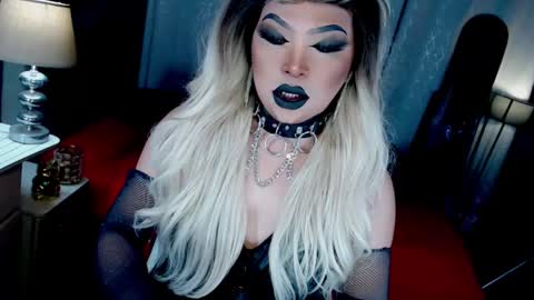 Zhavia online show from 10-16-25, 02:45