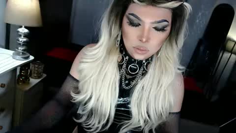 Zhavia online show from 10-16-25, 06:53