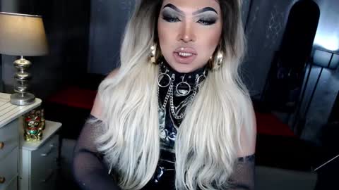 Zhavia online show from 10-18-25, 07:03