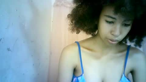 Snapshot of xenna610827 chatting on 02-07-25, 12:50 xenna610827 online show from 02-07-25, 12:50