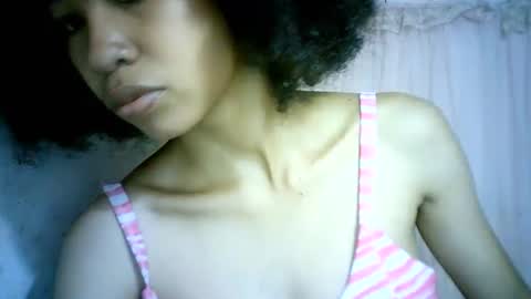 Snapshot of xenna610827 chatting on 02-08-25, 04:04 xenna610827 online show from 02-08-25, 04:04