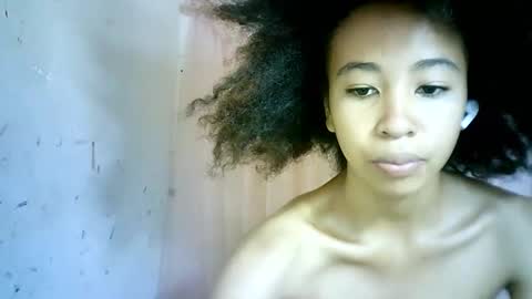 Snapshot of xenna610827 chatting on 02-17-25, 08:19 xenna610827 online show from 02-17-25, 08:19