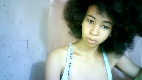 Snapshot of xenna610827 chatting on 02-27-25, 10:20 xenna610827 online show from 02-27-25, 10:20