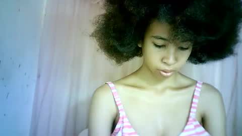 Snapshot of xenna610827 chatting on 03-05-25, 08:10 xenna610827 online show from 03-05-25, 08:10