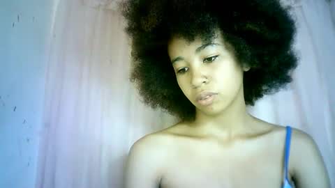 Snapshot of xenna610827 chatting on 03-08-25, 01:14 xenna610827 online show from 03-08-25, 01:14