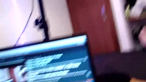 Snapshot of xesfinge chatting on 01-06-25, 04:44 xesfinge online show from 01-06-25, 04:44