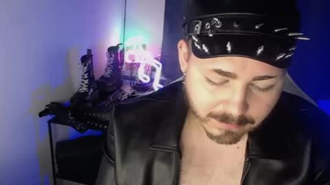 Snapshot of xfabian_love chatting on 10-08-25, 05:21 F A B I A N online show from 10-08-25, 05:21