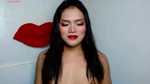Snapshot of xfreyalibitina69x chatting on 09-21-25, 01:35 xfreyalibitina69x online show from 09-21-25, 01:35