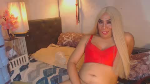 Snapshot of xhardcock2playx chatting on 12-22-24, 04:27 GODDESS KRISTEL online show from 12-22-24, 04:27