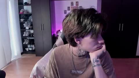 Snapshot of xice_boy chatting on 02-01-26, 02:26 xIce Boy online show from 02-01-26, 02:26