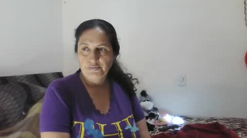 Ximena online show from 02-06-25, 05:03