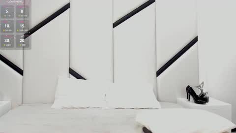 ximenacosta online show from 11-30-25, 12:53