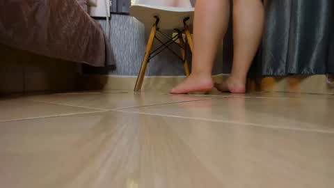    online show from 10-04-25, 01:42