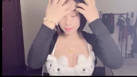 xinbao799322 online show from 02-11-26, 10:31