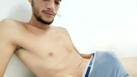 Snapshot of xineeddine chatting on 10-03-25, 12:29 xineeddine online show from 10-03-25, 12:29