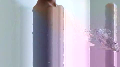 Snapshot of xineeddine chatting on 10-24-25, 09:17 xineeddine online show from 10-24-25, 09:17