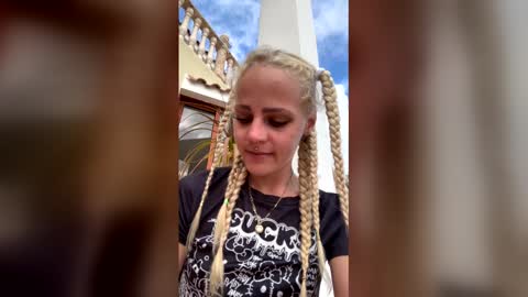 Snapshot of xkatanakiki chatting on 02-21-26, 01:12 xkatanakiki online show from 02-21-26, 01:12