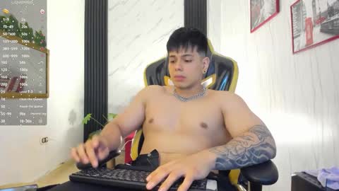      online show from 12-02-25, 12:21