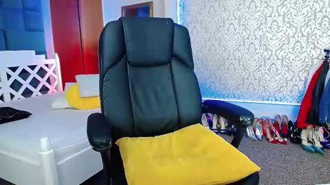 Kim online show from 02-01-26, 05:00