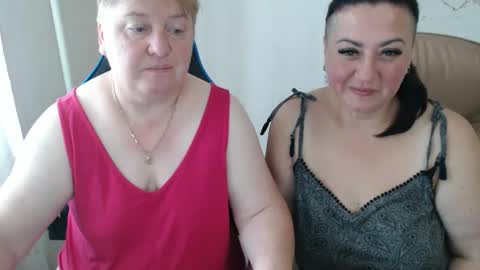 Snapshot of xmollyjanex chatting on 09-12-25, 07:19 XMollyJaneX online show from 09-12-25, 07:19