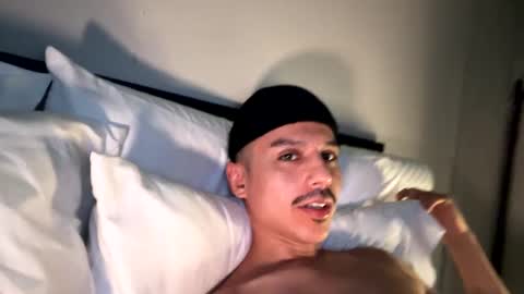 xmomentumx online show from 02-02-25, 08:19